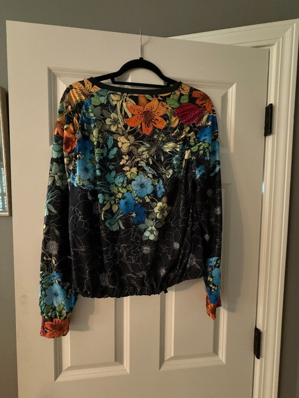 Johnny Was Bee Active Ruched Raglan Sleeve Pullover - Picture 3 of 3